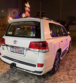 تويوتا لاندكروزر